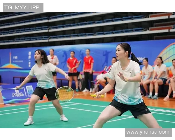 广州羽毛球队的奋斗历程与洲际杯荣耀背后的成长故事